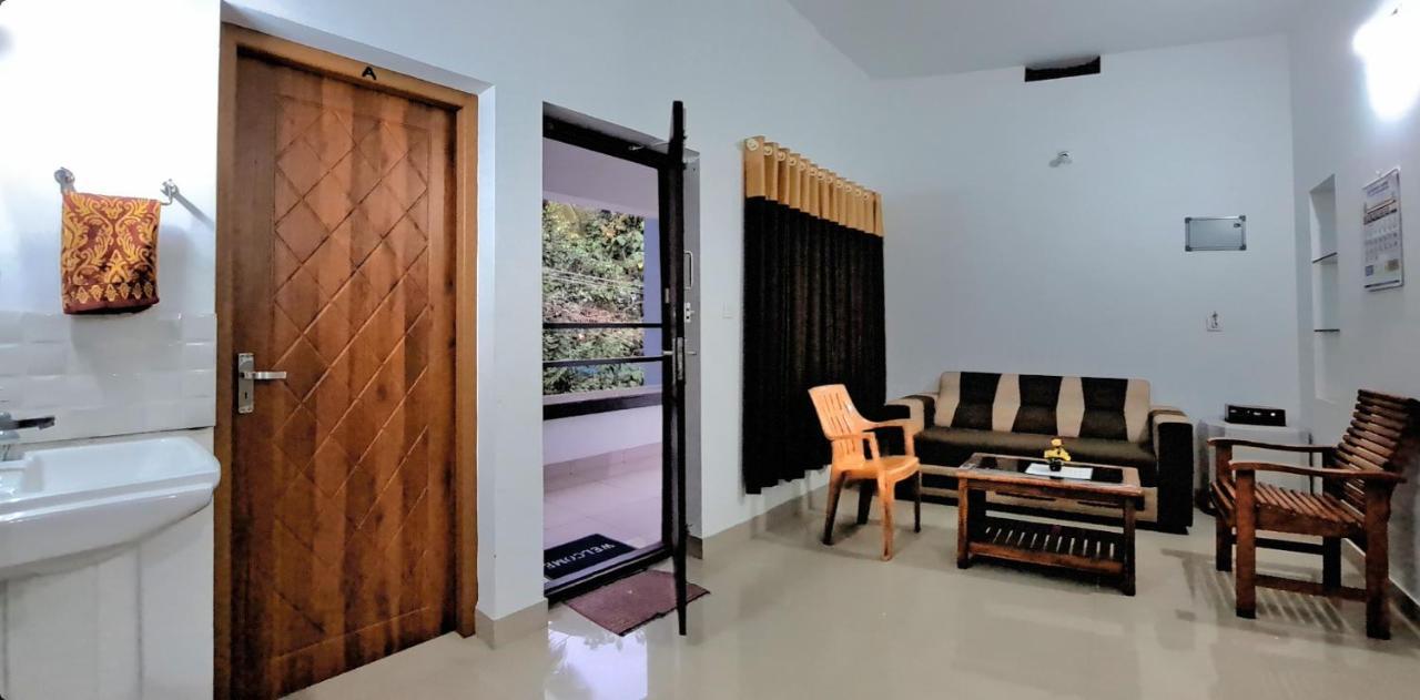 Pearl Inn Kottakkal Exterior photo